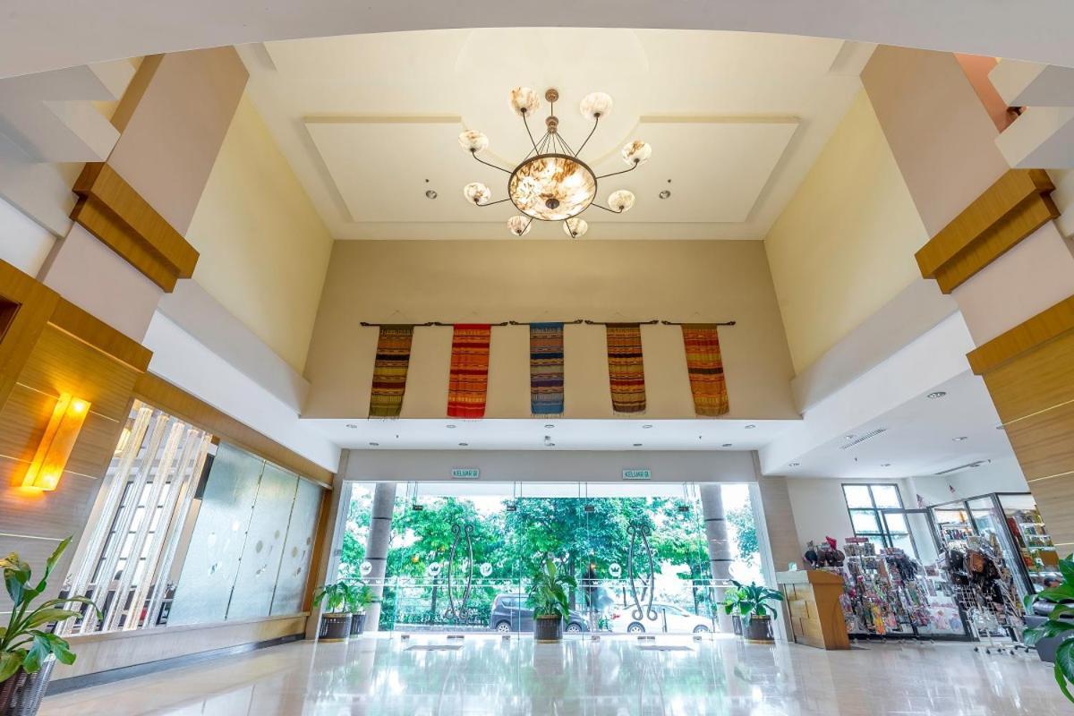Crystal Crown Hotel Kuala Lumpur Exterior foto